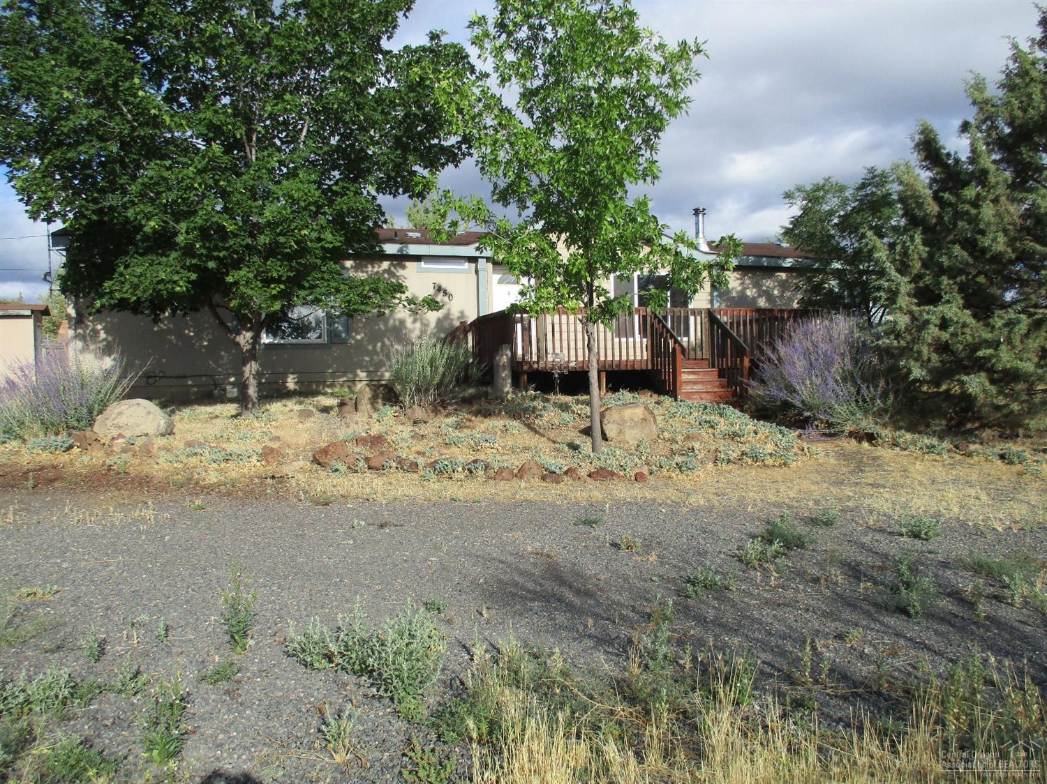 7460 Southwest Sand Ridge Road Terrebonne, OR 97760 - Photo 1 of 15 Primary Photo