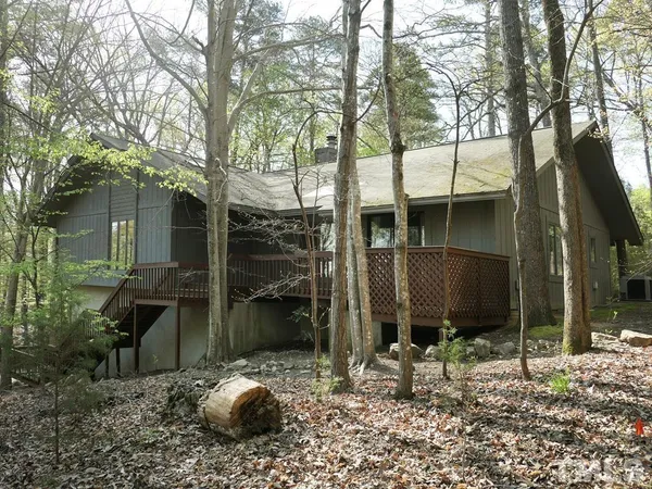 $3,799 | 630 Bayberry Drive, Chapel Hill, NC 27517