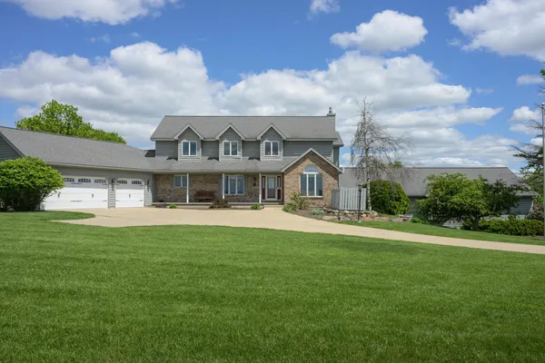 $1,350,000 | 3576 Timber Lane, Cross Plains, WI 53528