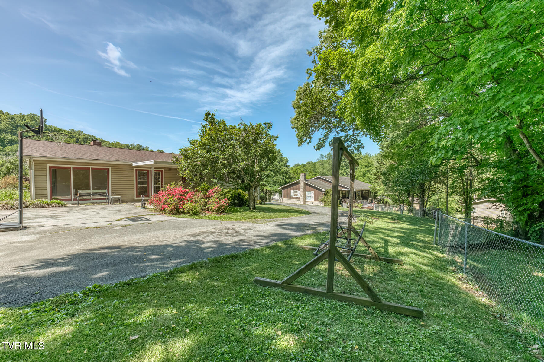 117 Reed Road Bristol, TN 37620 - Photo 10 of 41 117 Reed Rd-34