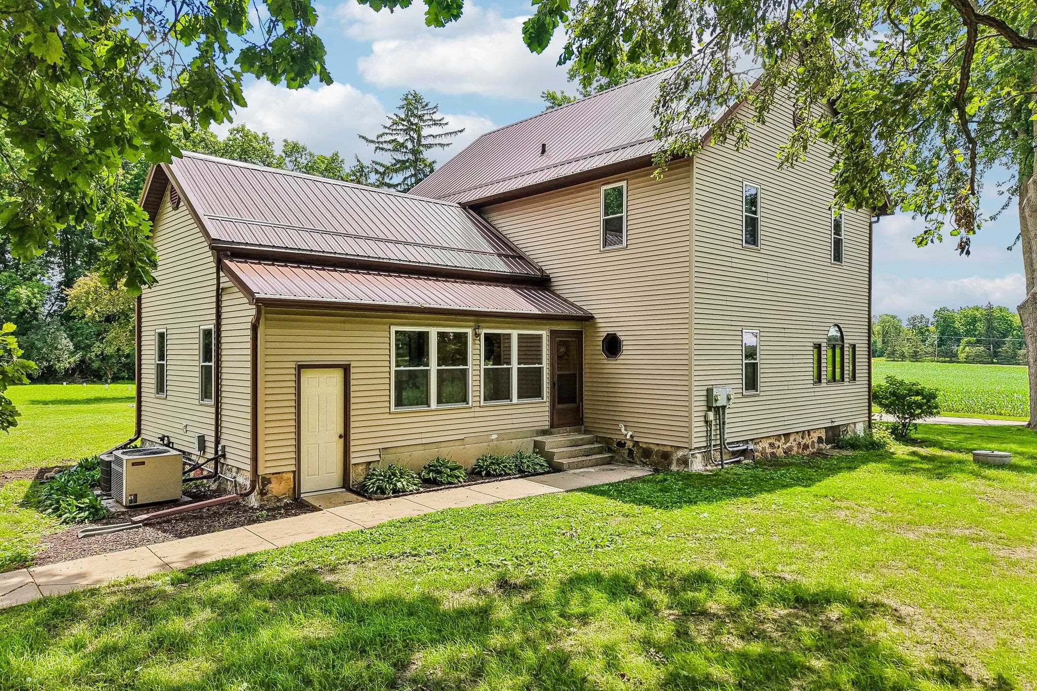 W5440 Halverson Poynette, WI 53955 - Photo 24 of 78
