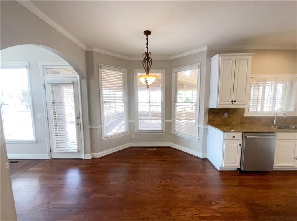 525 Waterside Court Canton, GA 30114 - Photo 16 of 40