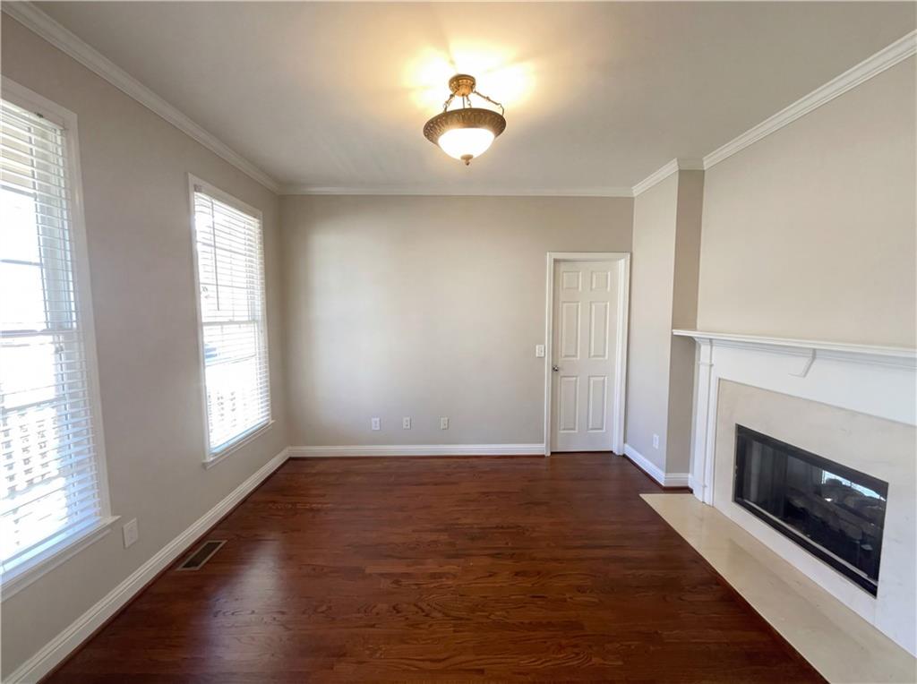 525 Waterside Court Canton, GA 30114 - Photo 10 of 40