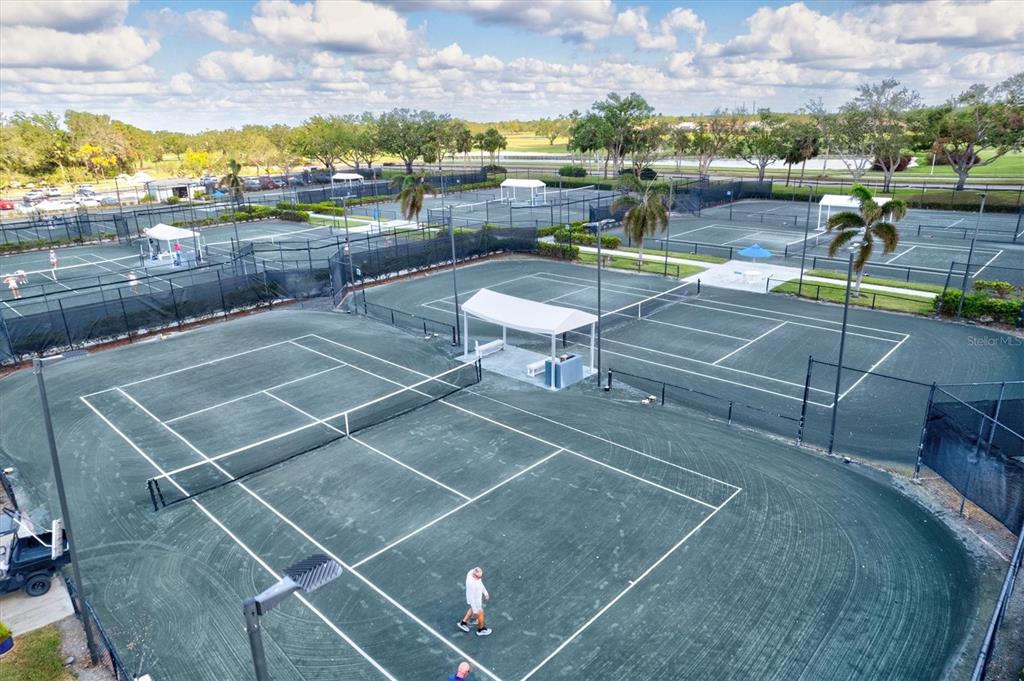 437 Cerromar Lane, Unit 424 Venice, FL 34293 - Photo 71 of 96