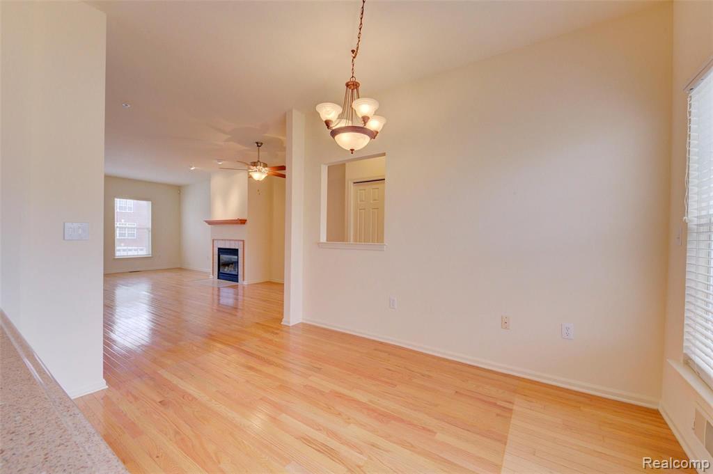 710 Cherry Orchard Road Canton, MI 48188 - Photo 11 of 42