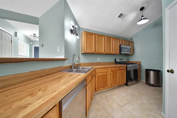 $210,000 | 7110 Haven Creek Drive, Cypress, TX 77433