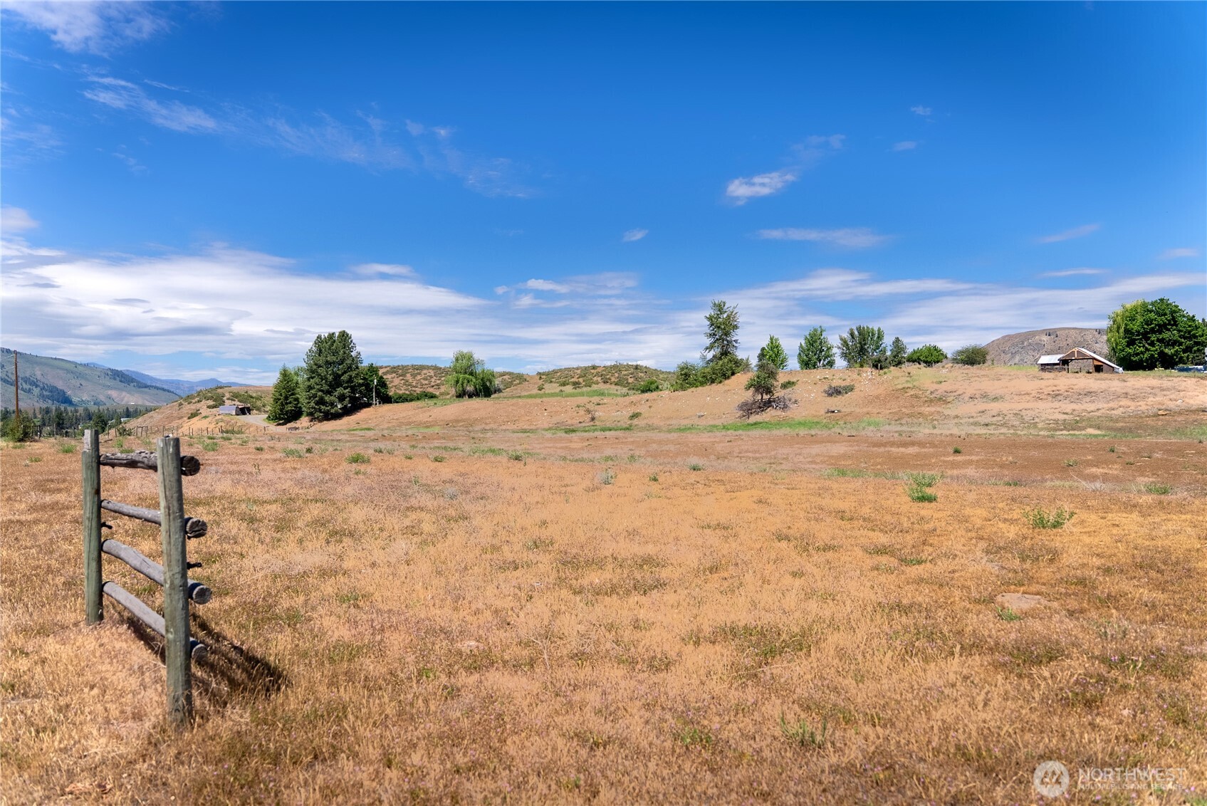 567 Twisp-Winthrop Eastside Road Winthrop, WA 98862 - Photo 12 of 33