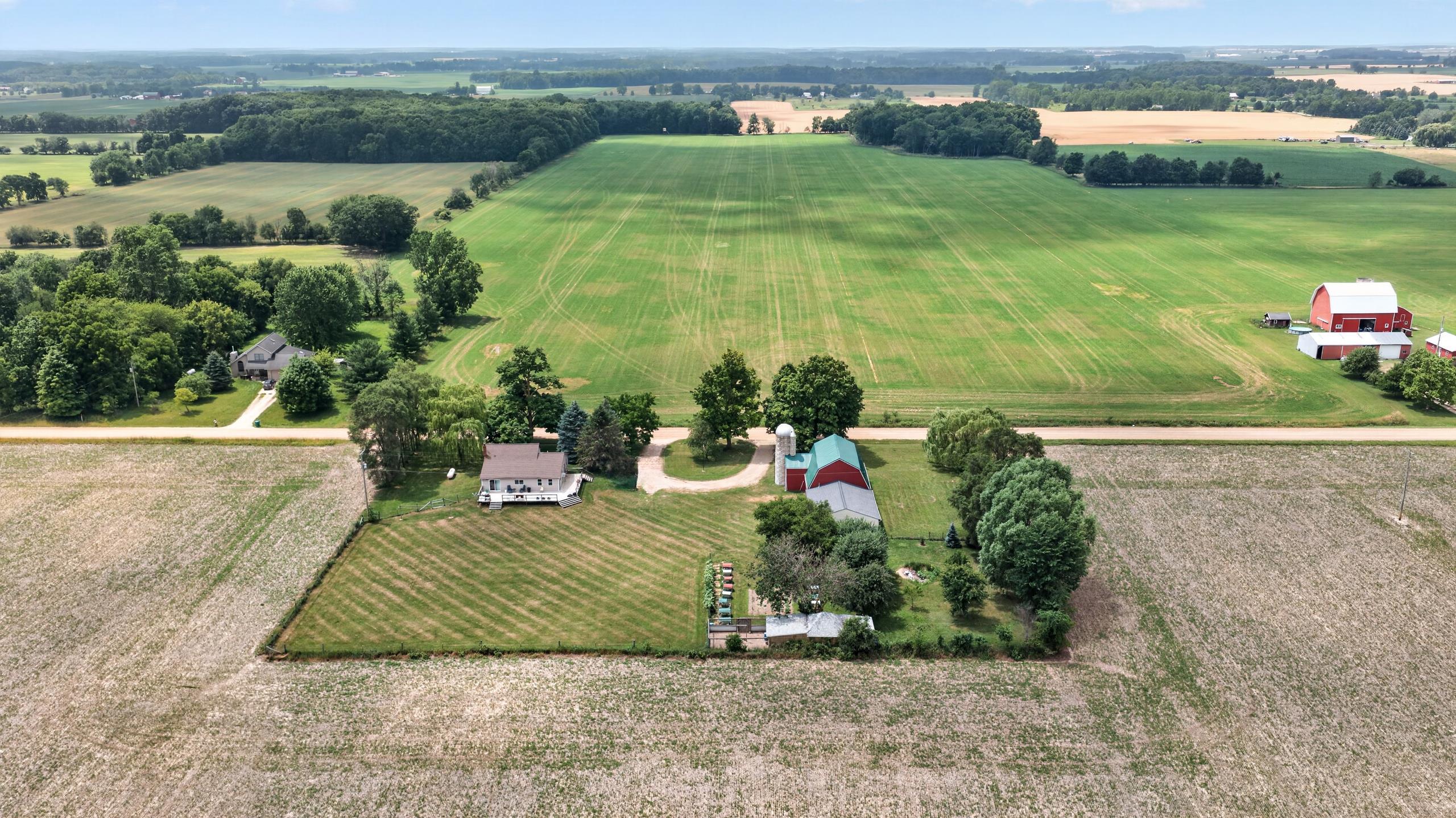 4395 South Grove Road St. Johns, MI 48879 - Photo 9 of 84