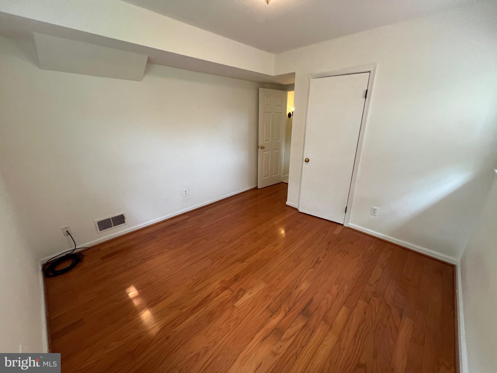 6825 Ridgeway Drive Springfield, VA 22150 - Photo 24 of 33 a view of an empty room