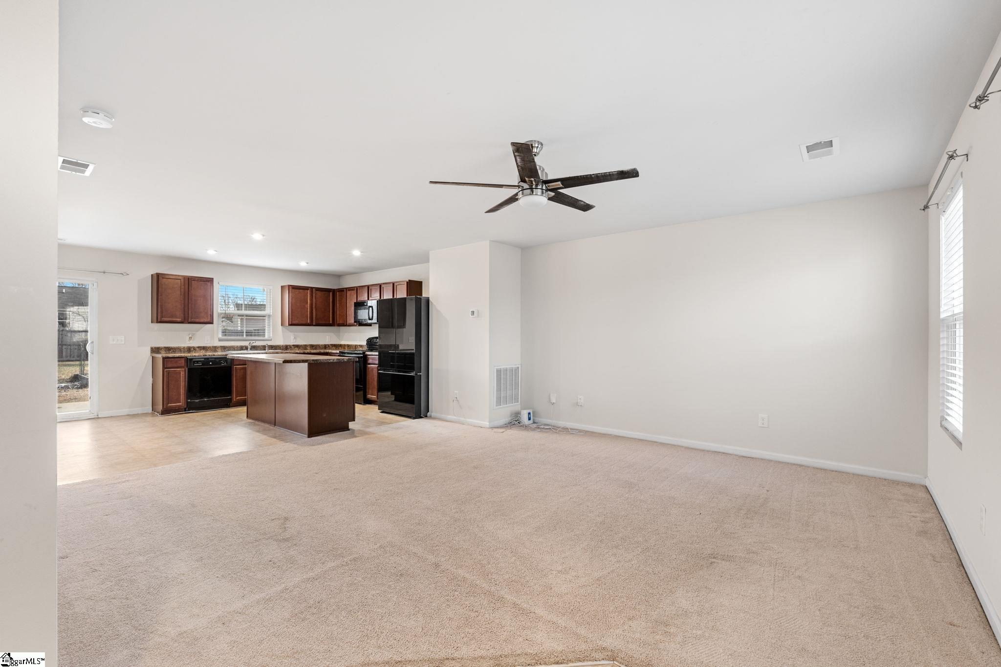 6 Tattershall Road Greenville, SC 29605 - Photo 11 of 33