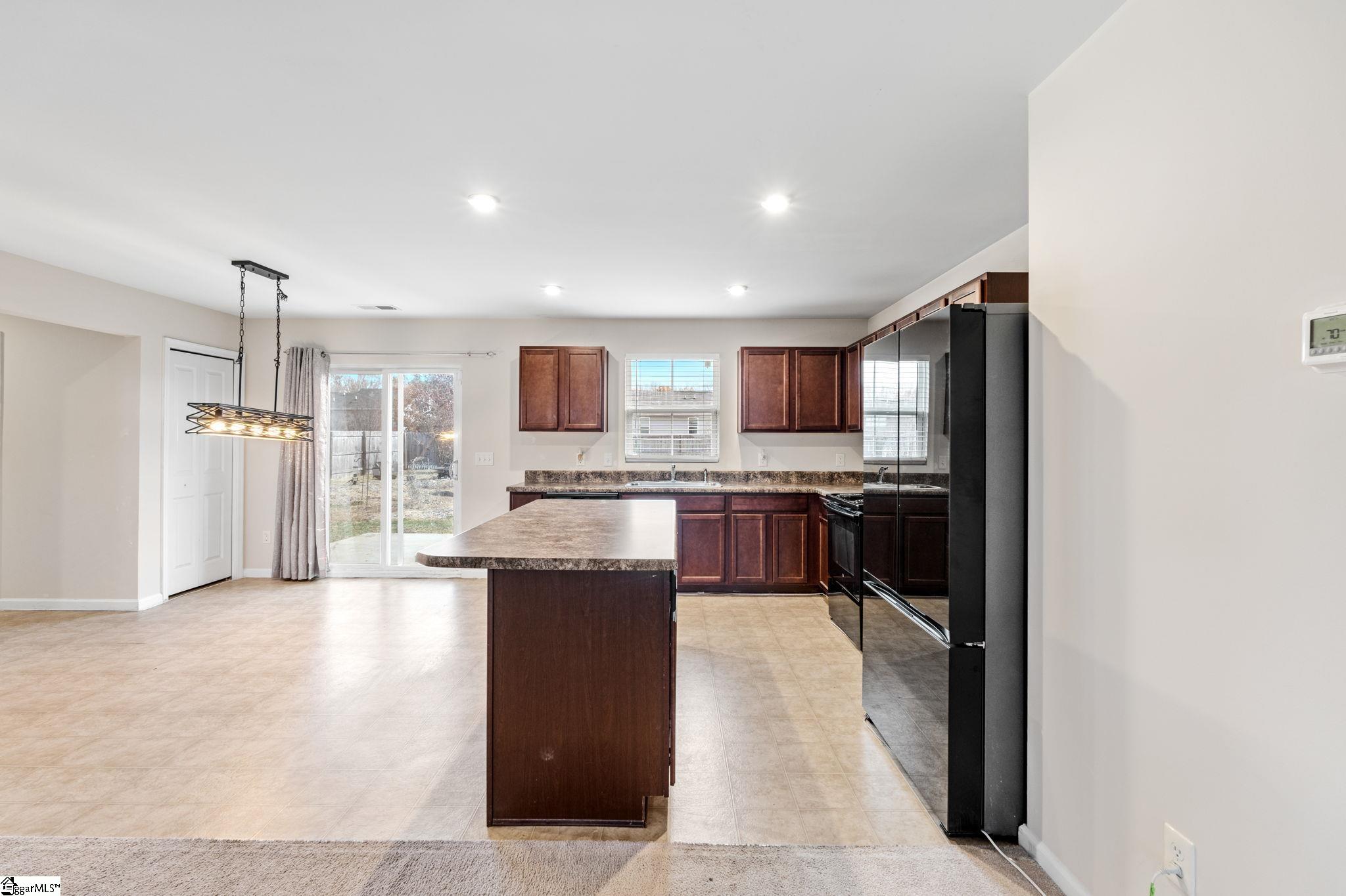 6 Tattershall Road Greenville, SC 29605 - Photo 14 of 33