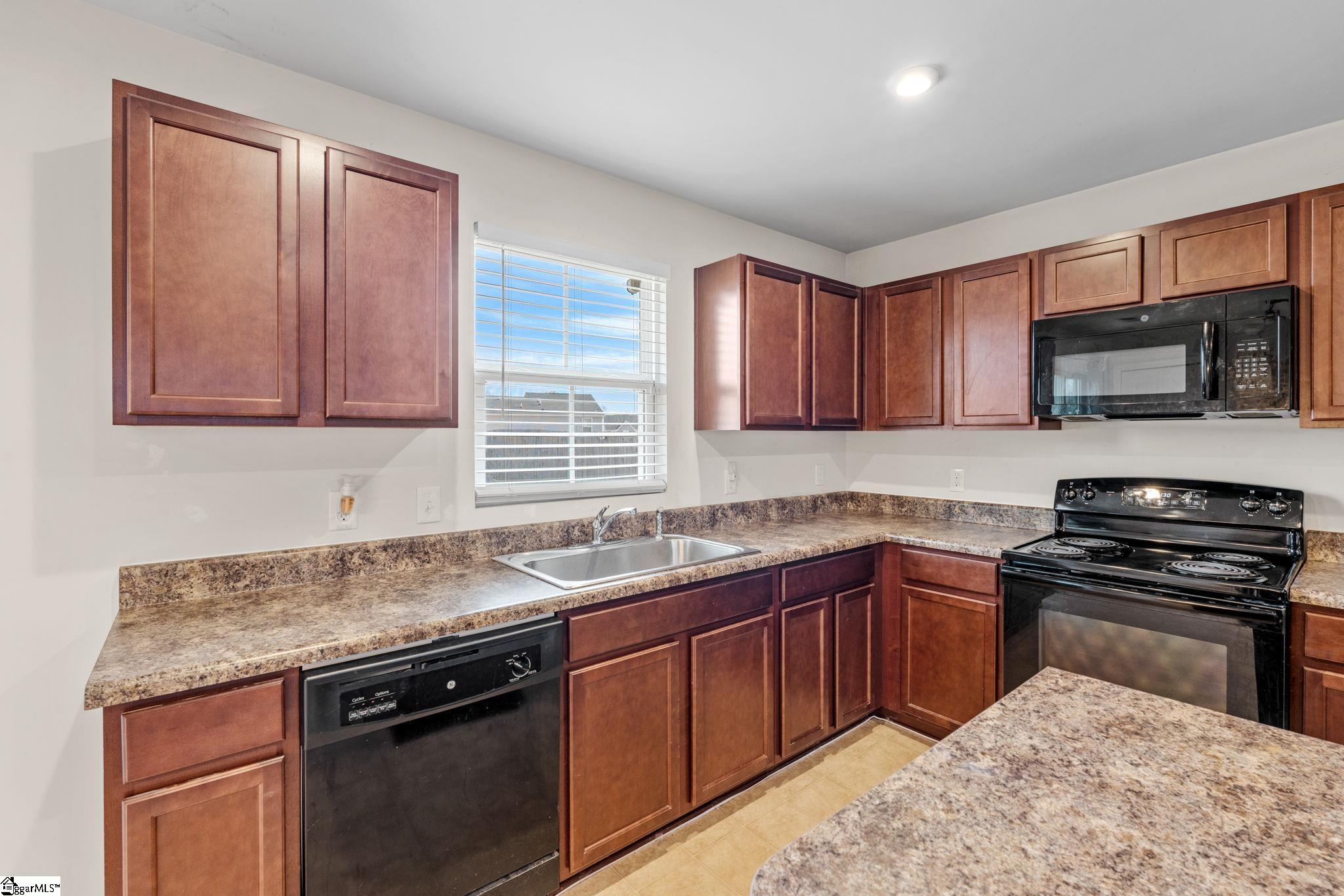 6 Tattershall Road Greenville, SC 29605 - Photo 19 of 33