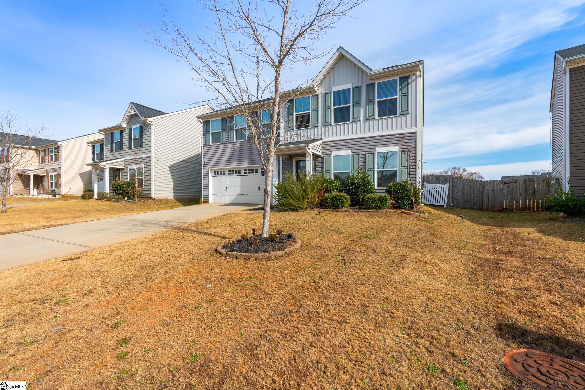 6 Tattershall Road Greenville, SC 29605 - Photo 3 of 33