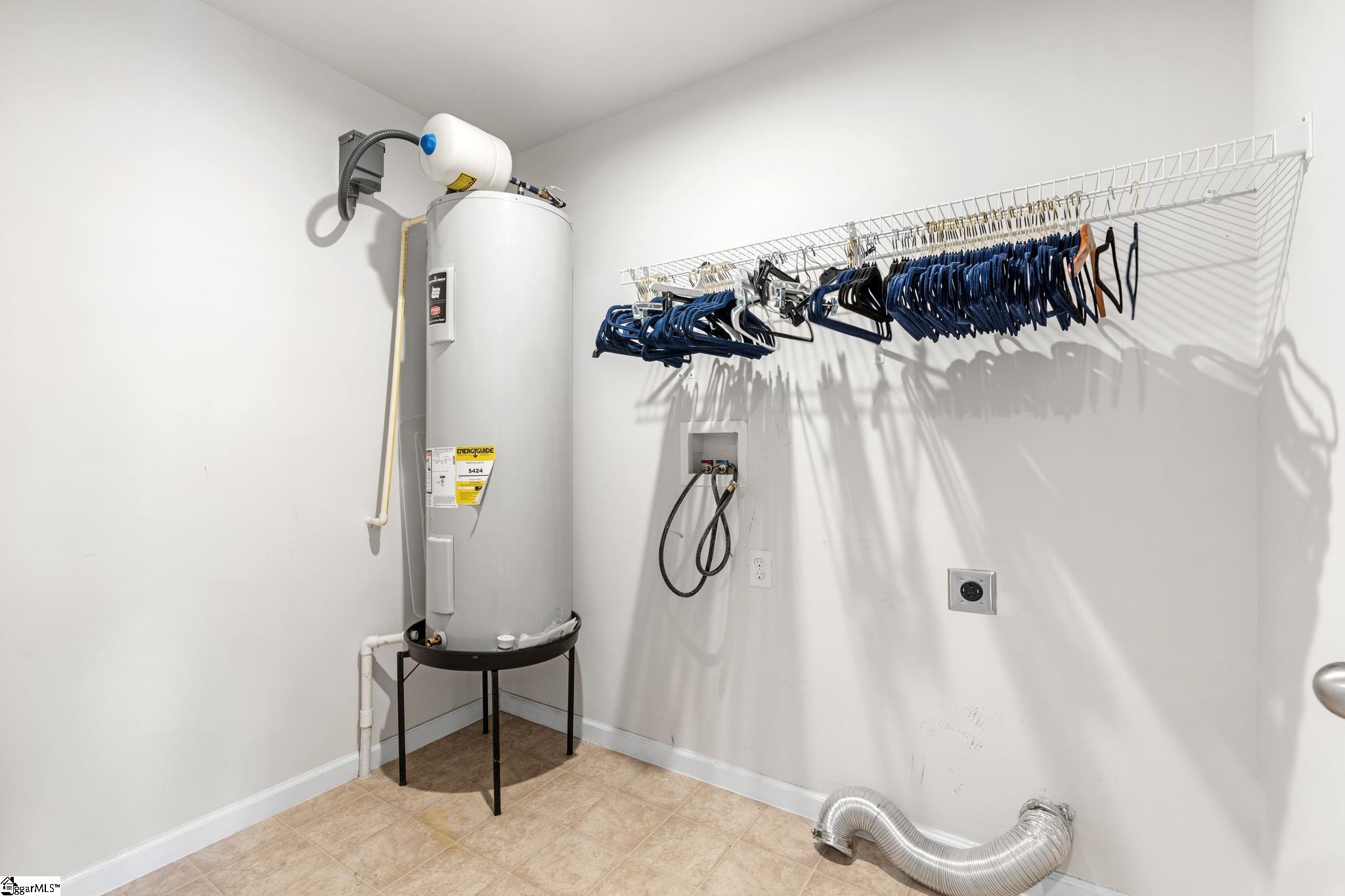 6 Tattershall Road Greenville, SC 29605 - Photo 31 of 33