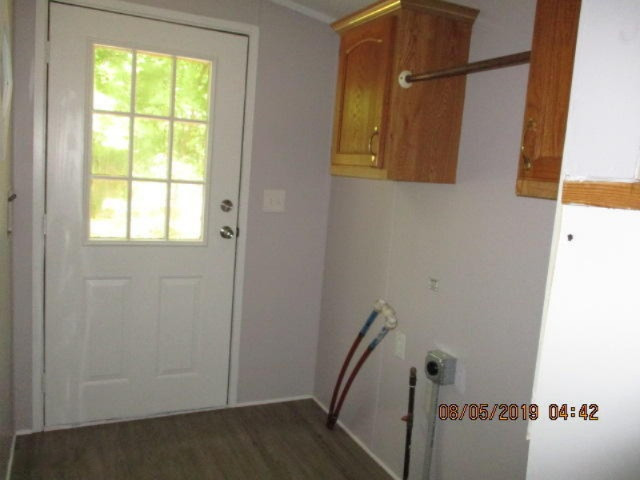 439 East Tyler Road Muskegon, MI 49445 - Photo 11 of 13 IMG_3428