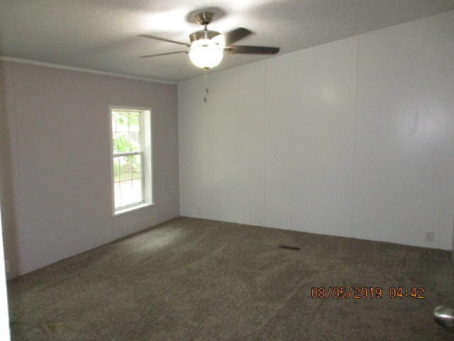 439 East Tyler Road Muskegon, MI 49445 - Photo 5 of 13 IMG_3425
