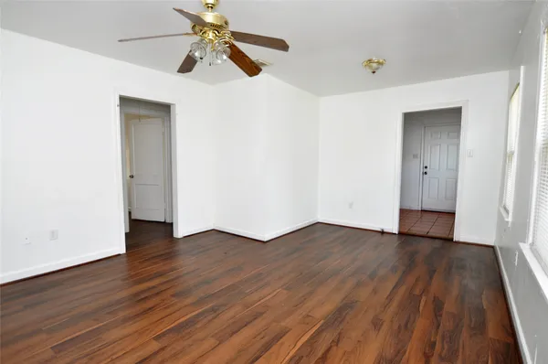 $1,400 | 7038 Quince Street, Houston, TX 77087