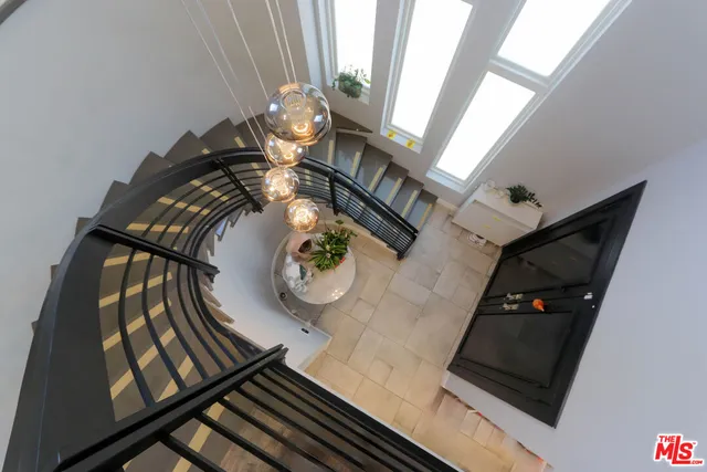 $1,699,000 | 1670 Asbury Drive, Pasadena, CA 91104