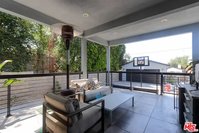 $1,699,000 | 1670 Asbury Drive, Pasadena, CA 91104