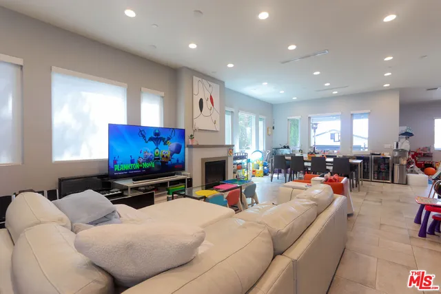 $1,699,000 | 1670 Asbury Drive, Pasadena, CA 91104