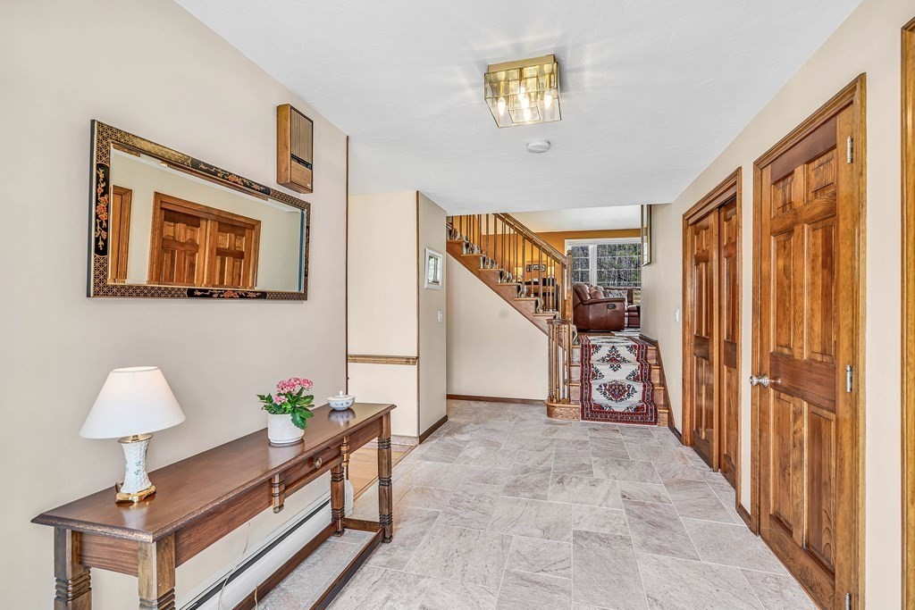 15 Joseph Road Northborough, MA 01532 - Photo 3 of 42 Gallery Image 3