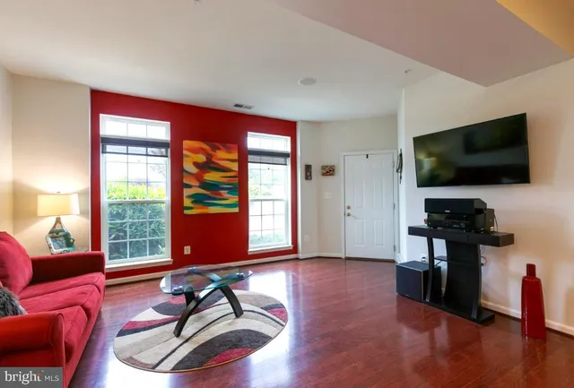 $2,825 | 21584 Zuknick Terrace, Ashburn, VA 20147