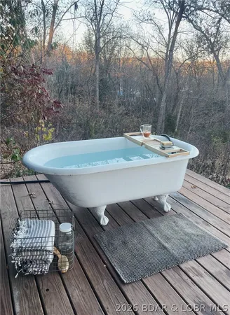 $1,200,000 | 248 Midway Road, Eldon, MO 65026