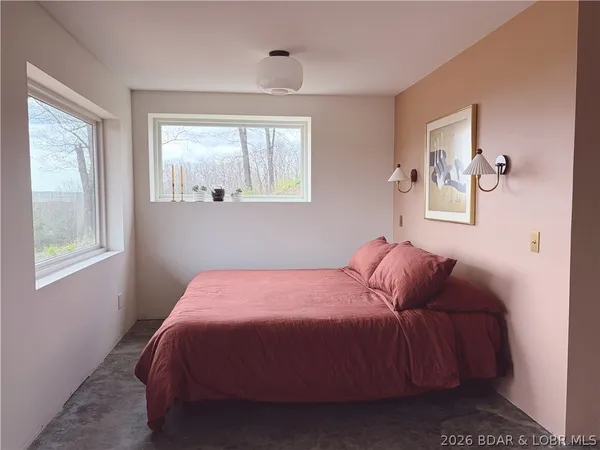 $1,200,000 | 248 Midway Road, Eldon, MO 65026