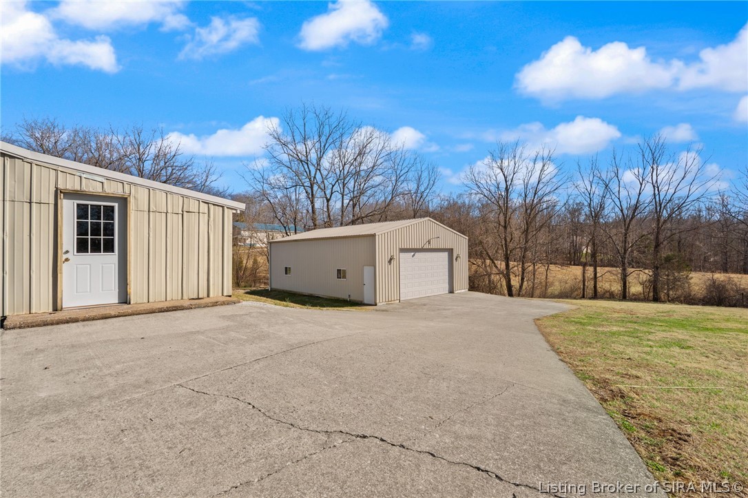 9529 Cooks Mill Road Georgetown, IN 47122 - Photo 28 of 46