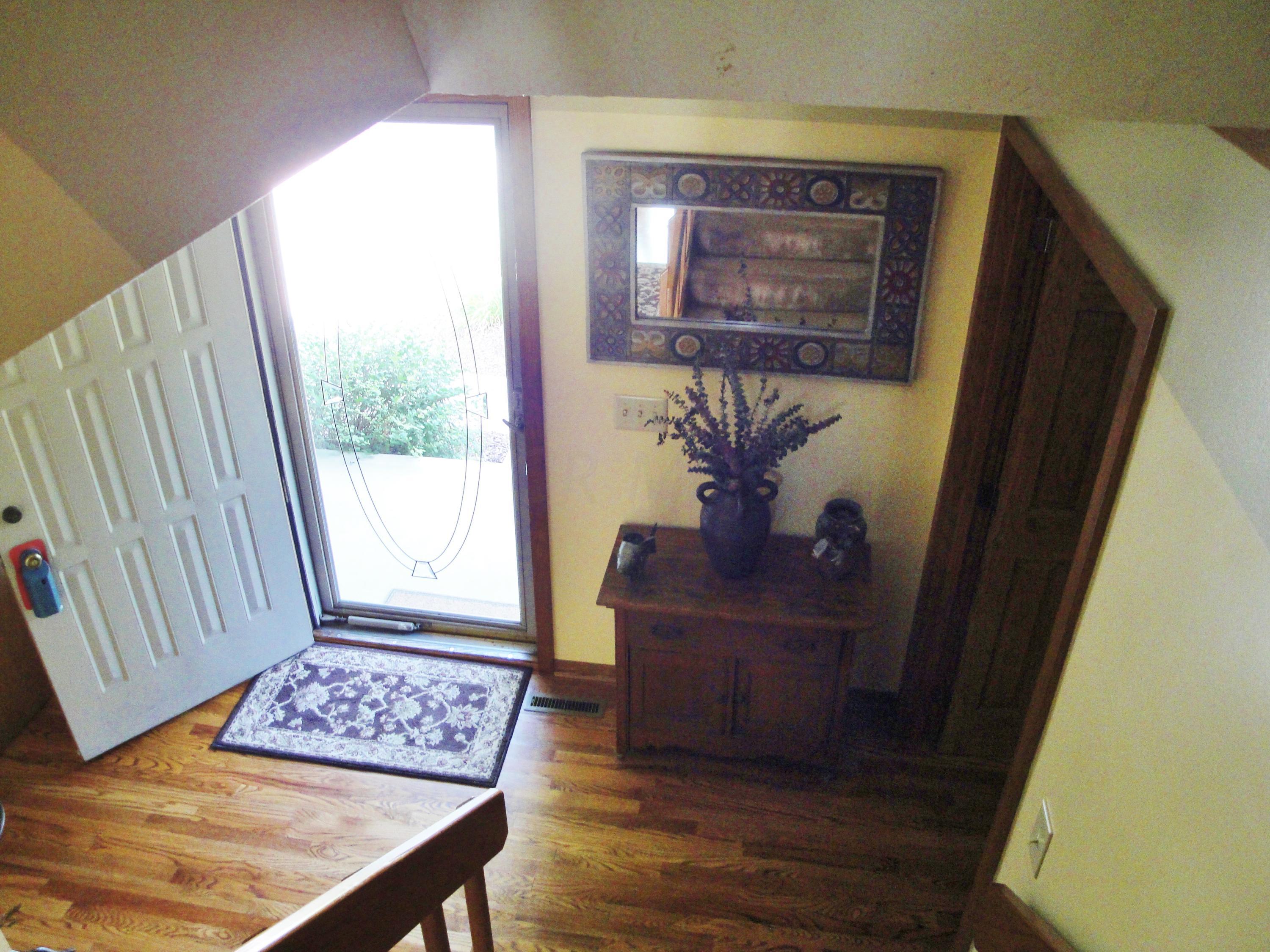 7104 Fitzgerald Road Dublin, OH 43017 - Photo 5 of 42 Gallery Image 5