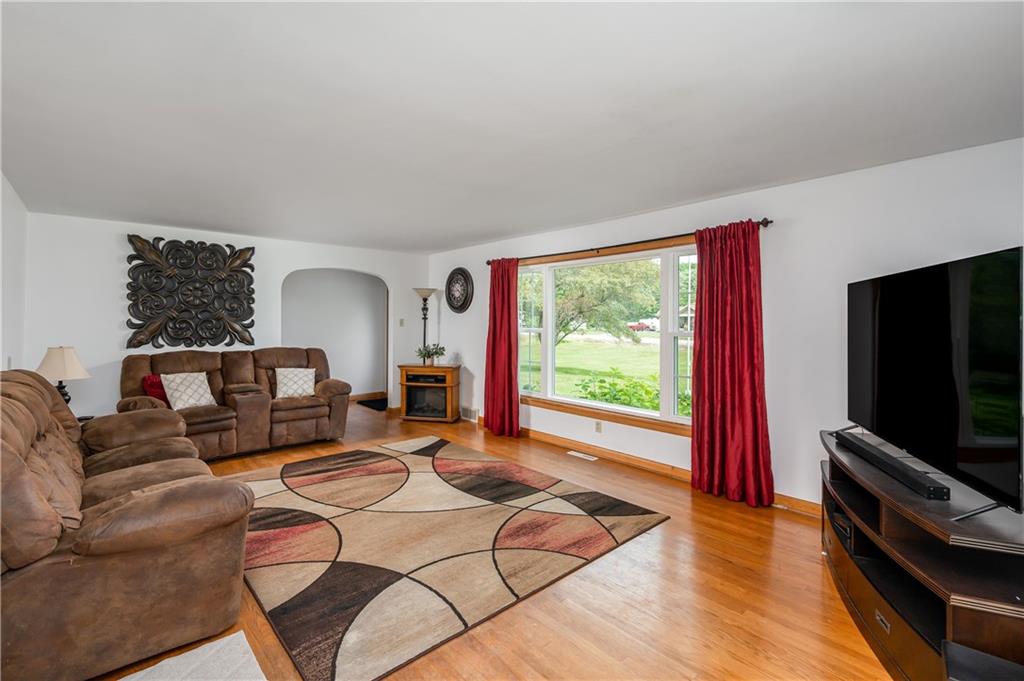 3263 Hubbard-Middlesex Road West Middlesex, PA 16159 - Photo 8 of 21 a living room with furniture and a flat screen tv