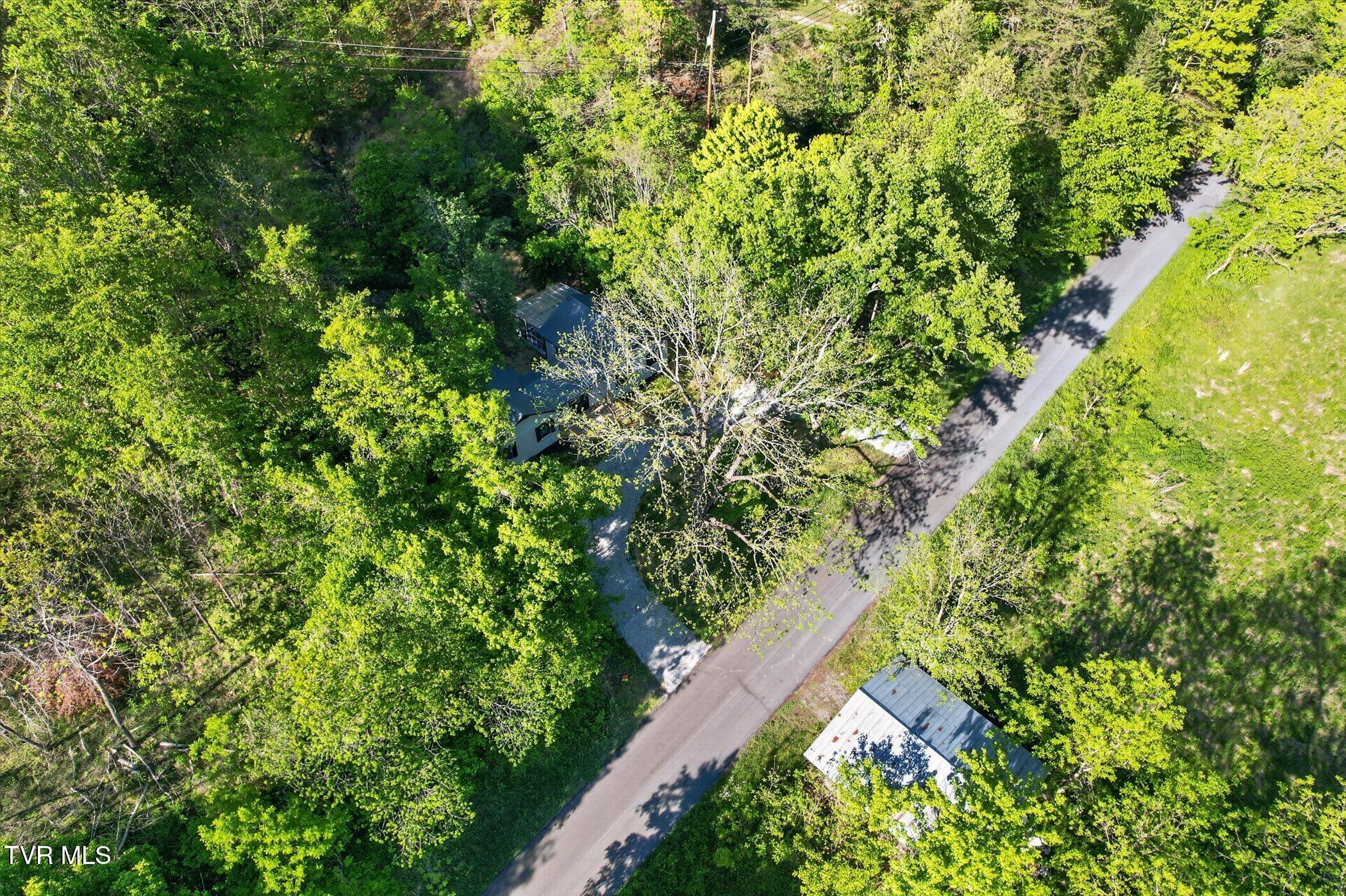 1238 Ruritan Run Road Gate City, VA 24251 - Photo 40 of 45 33-1238-Ruritan-Run-Rd-Windowstill