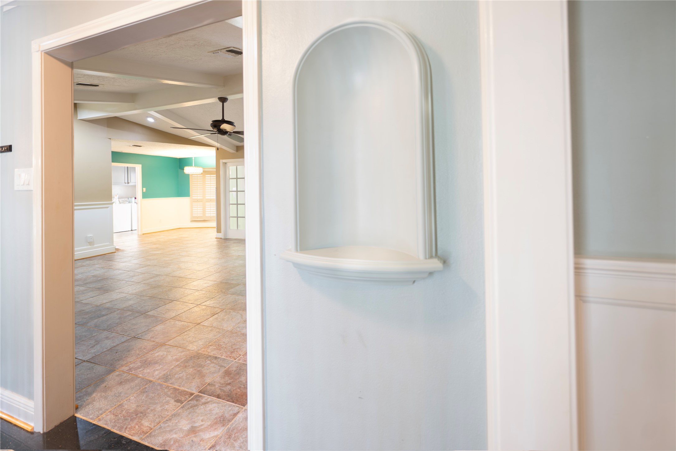 7546 Maple Tree Drive Houston, TX 77088 - Photo 11 of 50