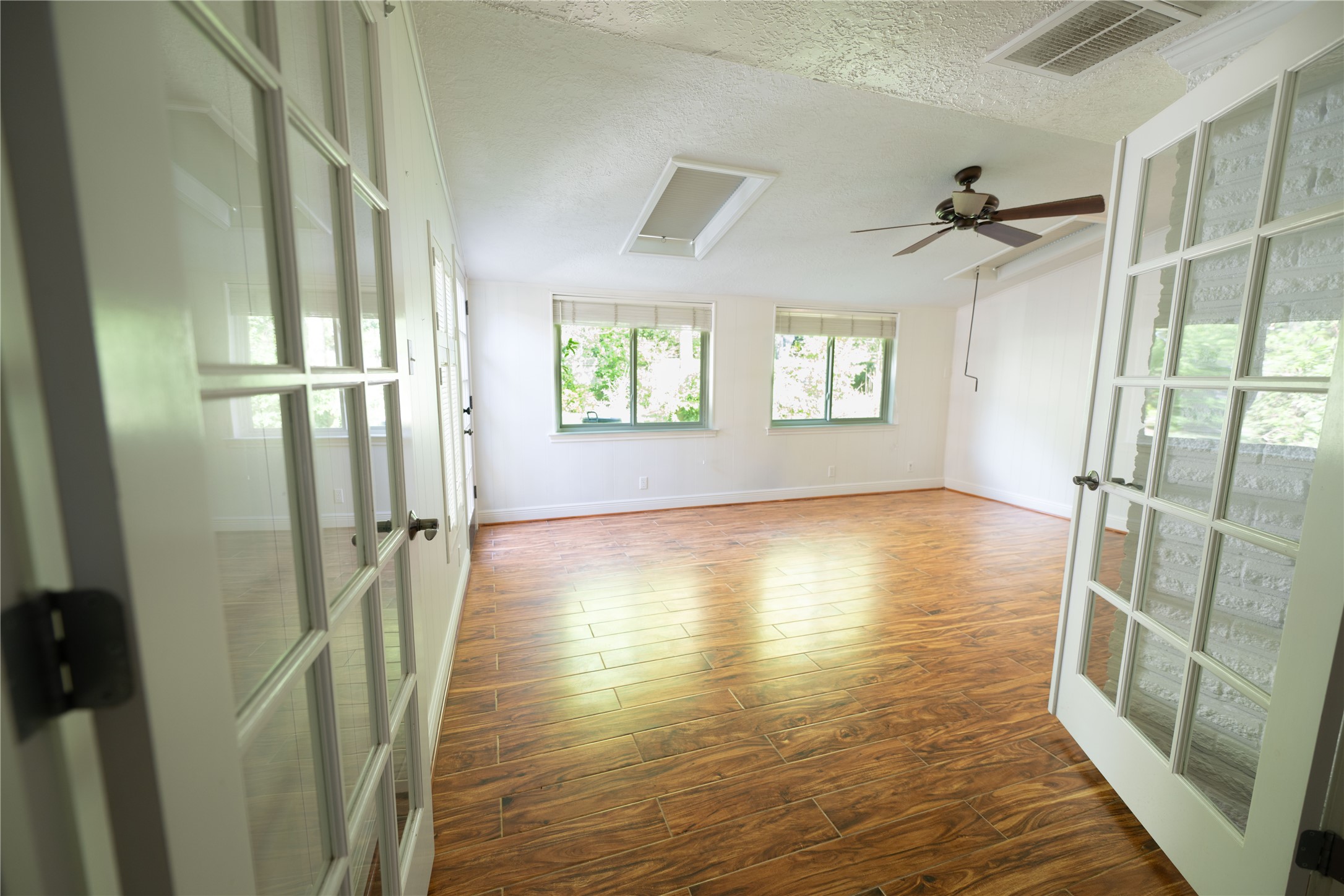 7546 Maple Tree Drive Houston, TX 77088 - Photo 20 of 50