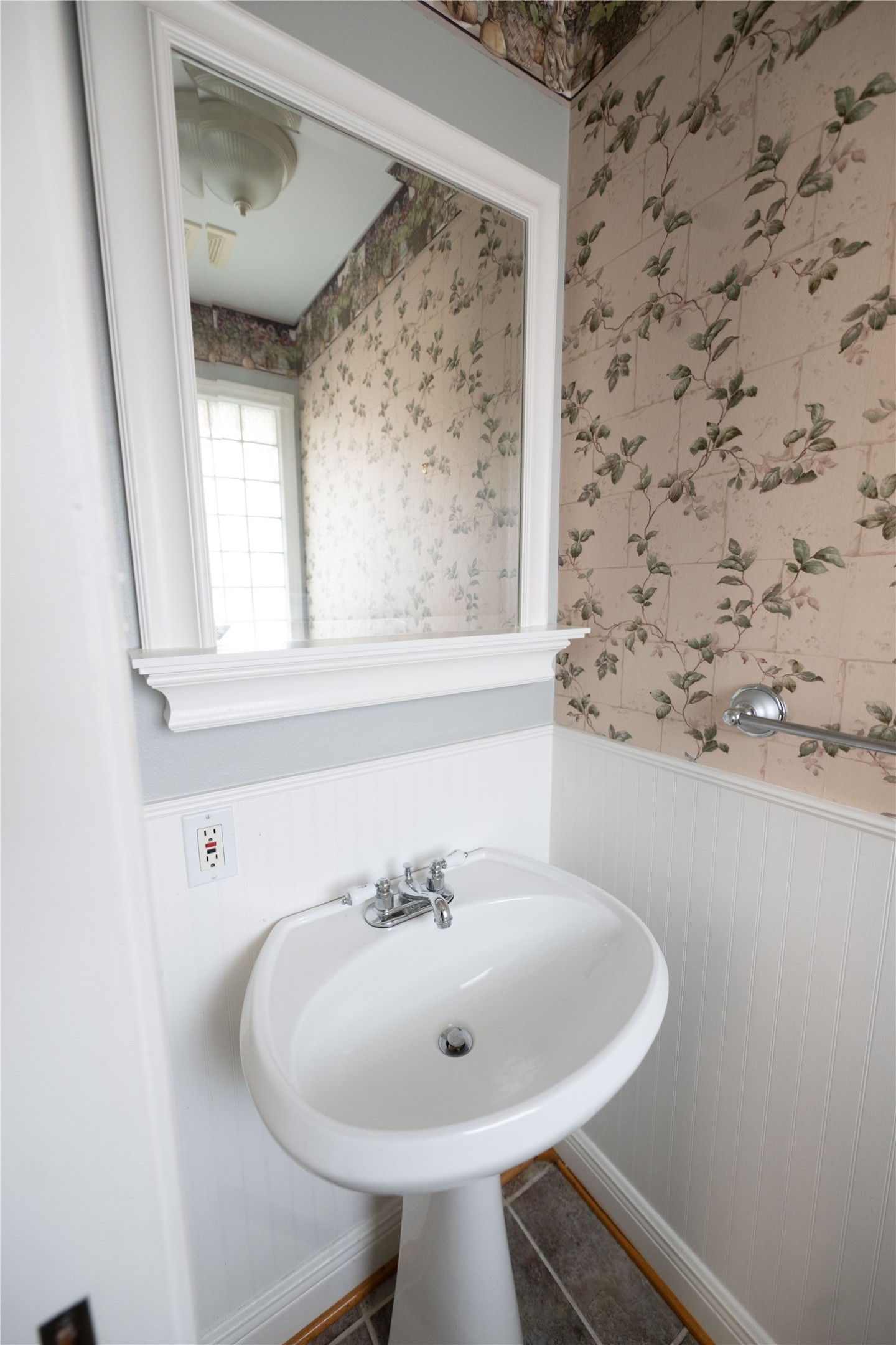 7546 Maple Tree Drive Houston, TX 77088 - Photo 22 of 50