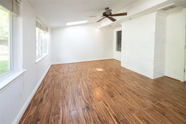 $2,800 | 7546 Maple Tree Drive, Houston, TX 77088