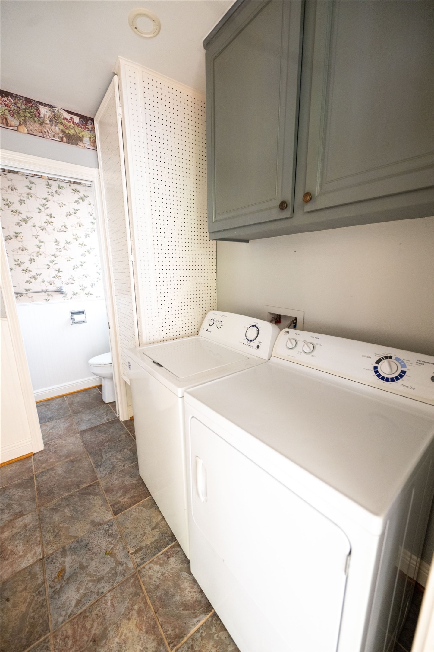 7546 Maple Tree Drive Houston, TX 77088 - Photo 30 of 50