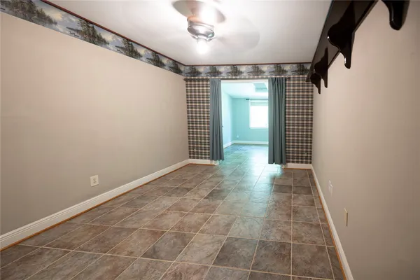 $2,800 | 7546 Maple Tree Drive, Houston, TX 77088