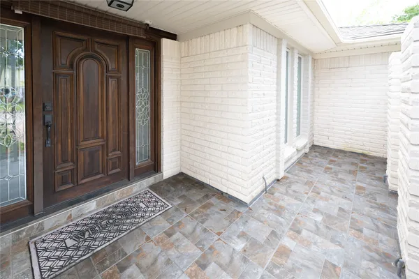 $2,800 | 7546 Maple Tree Drive, Houston, TX 77088