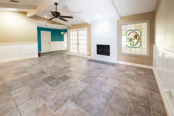$2,800 | 7546 Maple Tree Drive, Houston, TX 77088