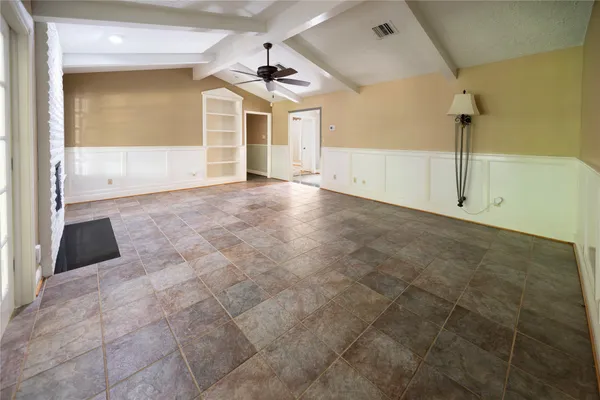 $2,800 | 7546 Maple Tree Drive, Houston, TX 77088