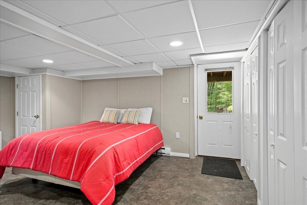 245 Sutton Road Webster, MA 01570 - Photo 19 of 38 Gallery Image 19