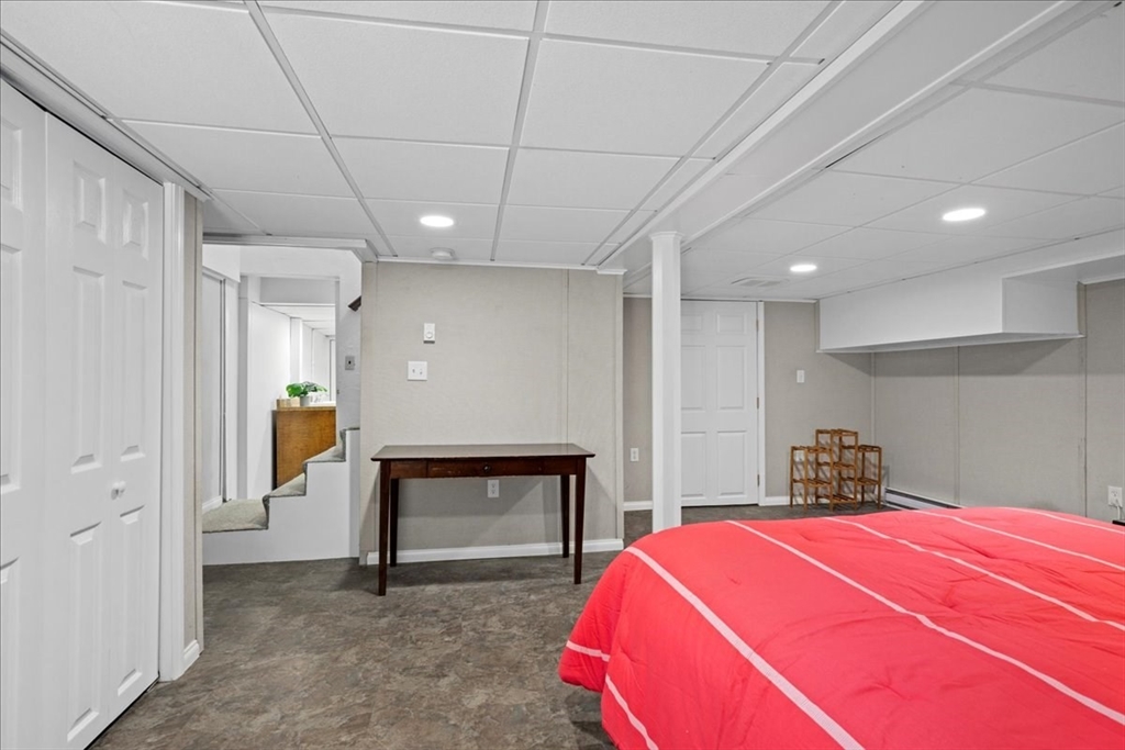 245 Sutton Road Webster, MA 01570 - Photo 20 of 38 Gallery Image 20