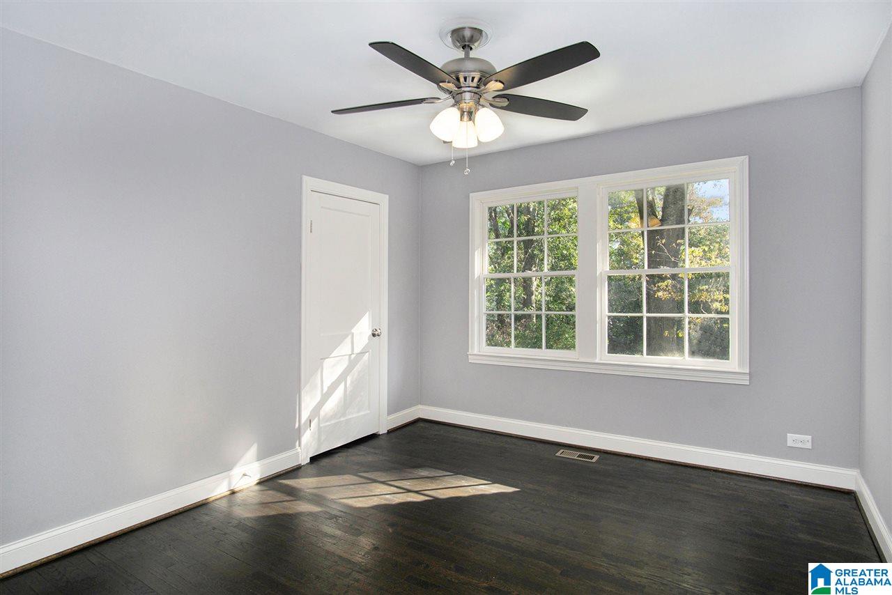 2945 Green Valley Road Birmingham, AL 35243 - Photo 14 of 28