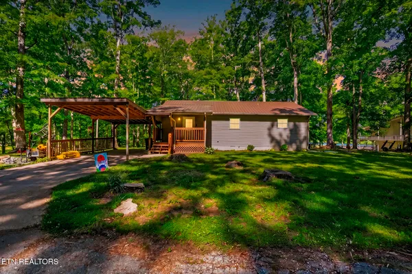 $190,000 | 603 South Lake Drive, Oneida, TN 37841