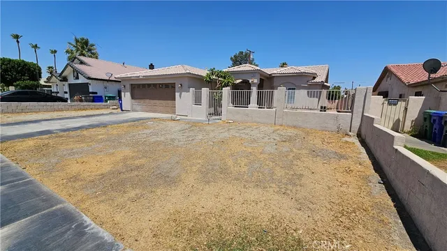 $2,795 | 31950 Avenida El Pueblo, Cathedral City, CA 92234