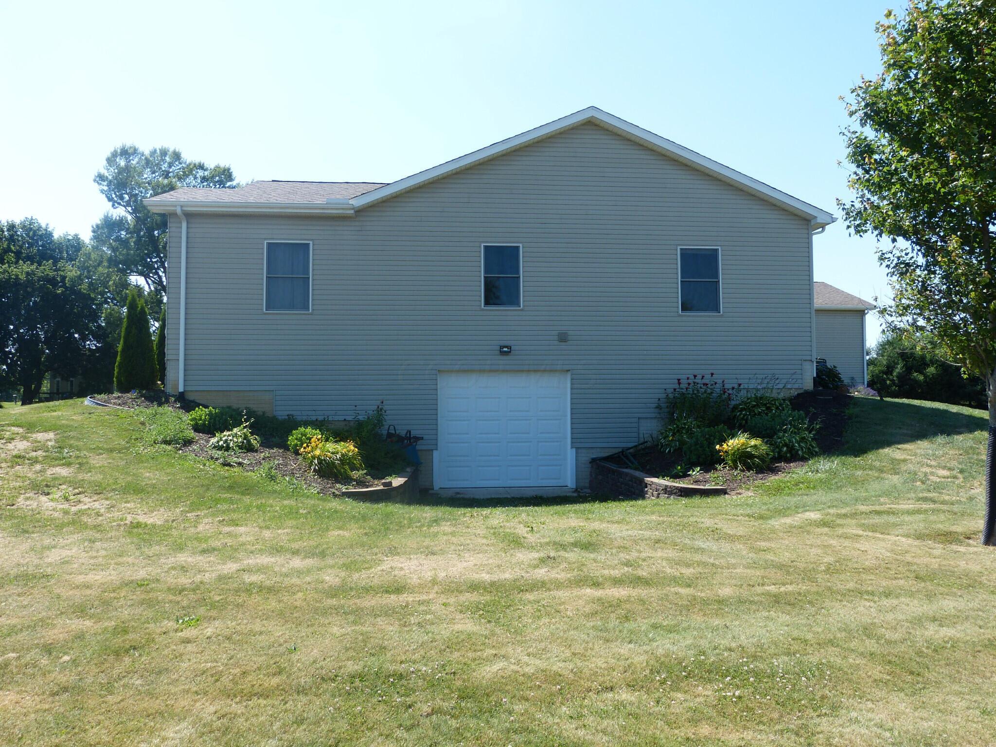2536 Carroll-Southern Road Northwest Carroll, OH 43112 - Photo 4 of 60 4) 46971-66a4fb4fb81e3