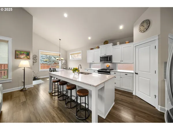 $535,000 | 1229 Northeast Sunrise Street, Prineville, OR 97754