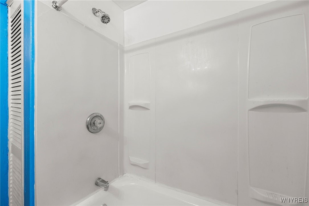 59 Preston Road Cheektowaga, NY 14215 - Photo 21 of 40