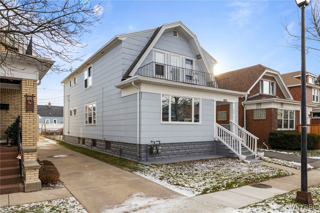 59 Preston Road Cheektowaga, NY 14215 - Photo 3 of 40